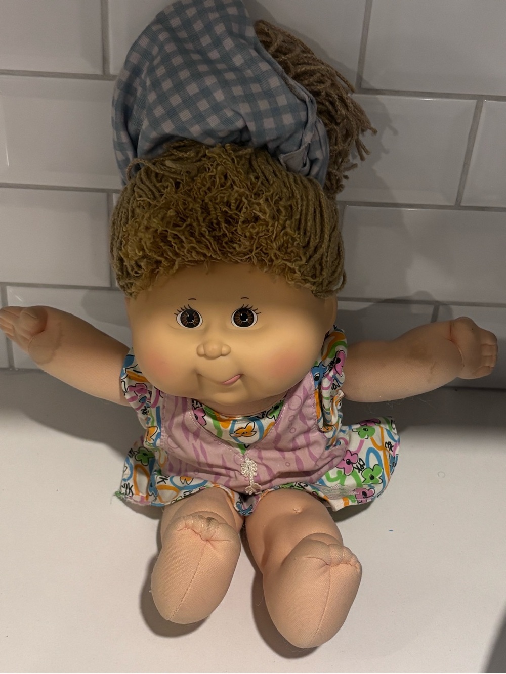Vintage Cabbage Patch Kids girl doll